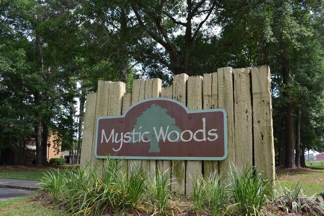 Building Photo - 317 Mabry St