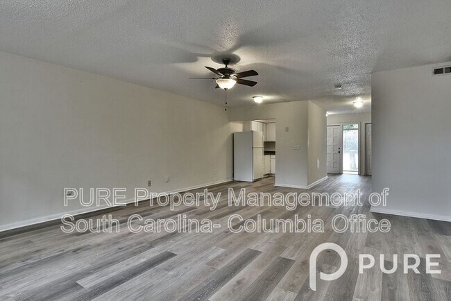 Building Photo - 301 Harbor Heights Dr