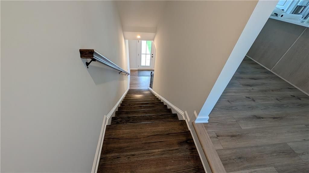 Building Photo - 3053 Beacon Bend Xing
