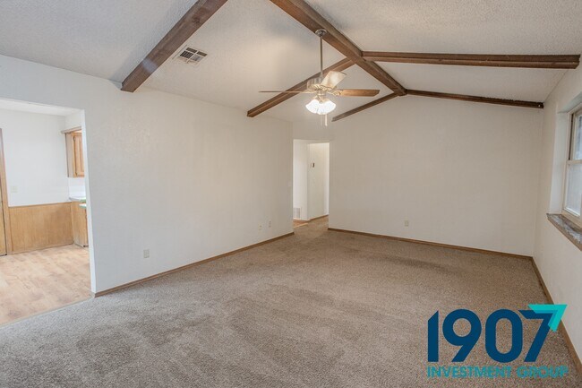 Building Photo - 1200 N Patterson Dr