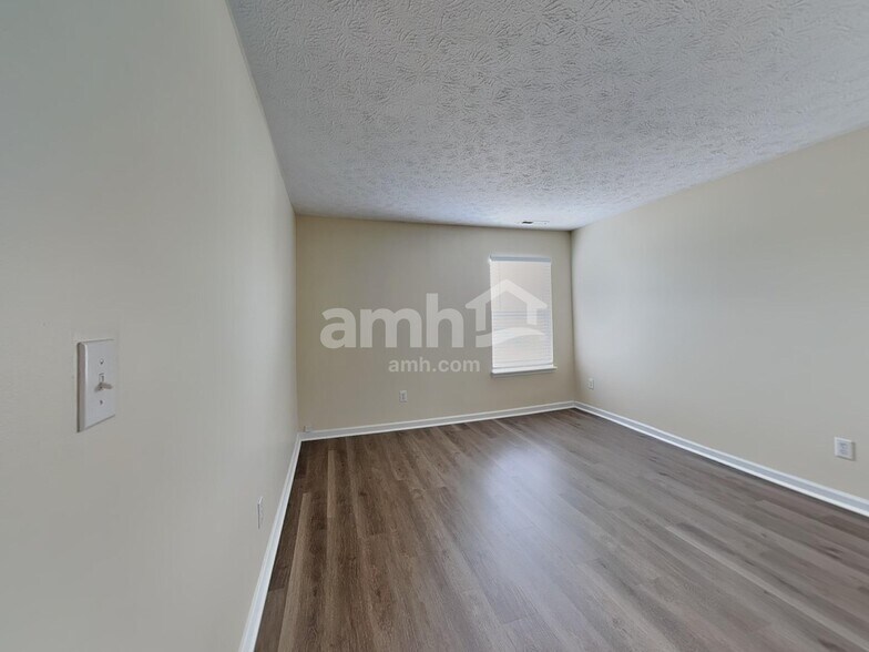 Building Photo - 7317 Barnwell Pl