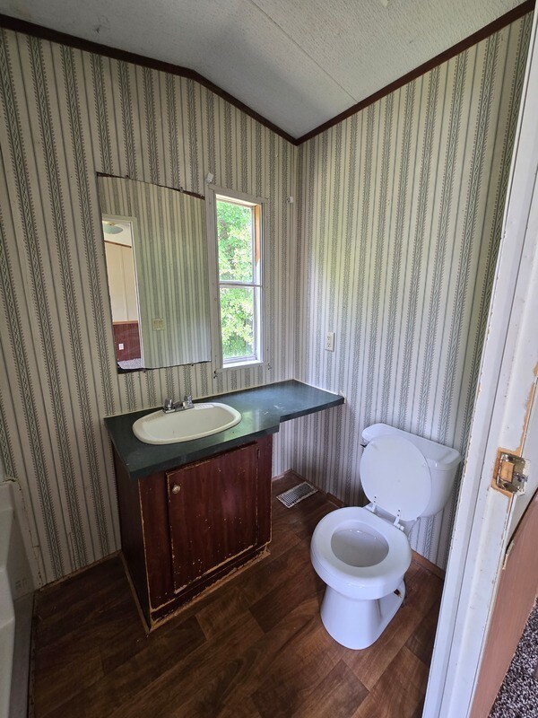 Building Photo - 2502 Cattail Cir