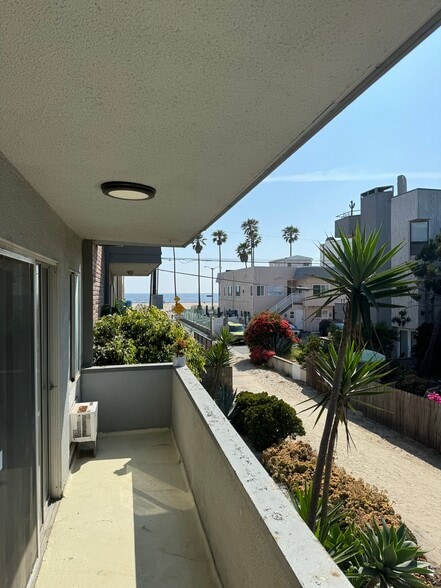 Building Photo - 20 29th Ave