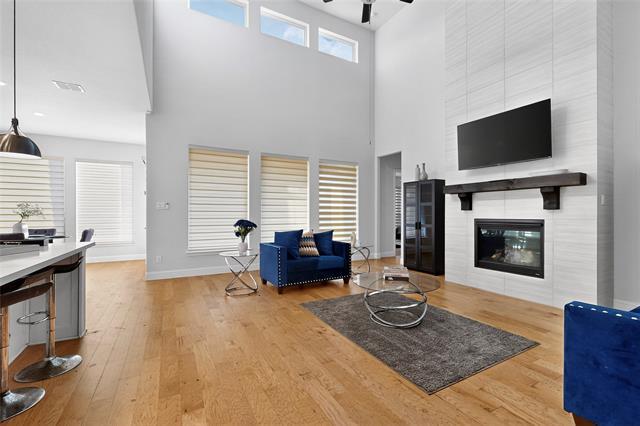 Building Photo - 1524 Kurelek Dr