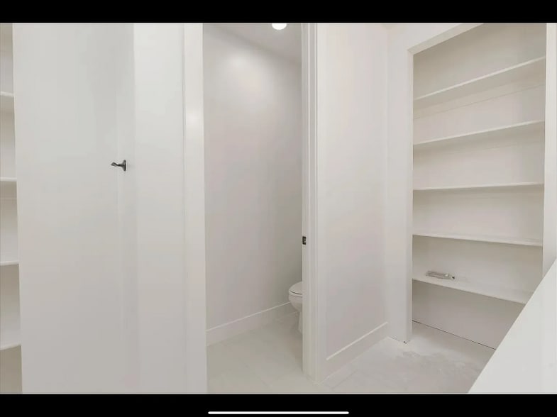 Building Photo - 301 S 1930 W