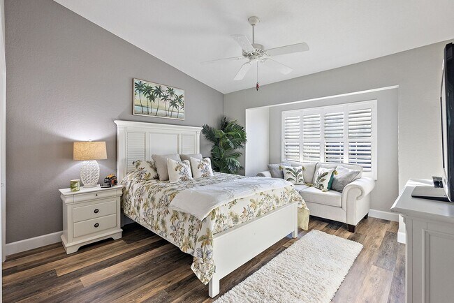 Building Photo - Two Bedroom/Two and a half bath gated townhome.