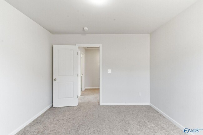 Building Photo - 135 Varina Dr