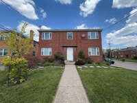 Building Photo - 3918 E Gatewood Ln