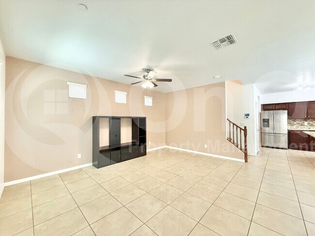 Building Photo - 9218 W Meadow Dr