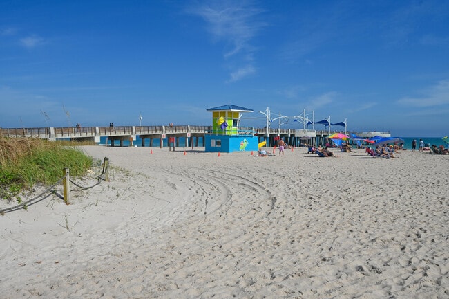 Building Photo - 531 N Ocean Blvd