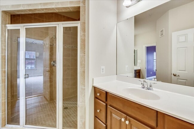 Building Photo - 3602 Spring Hollow Ln