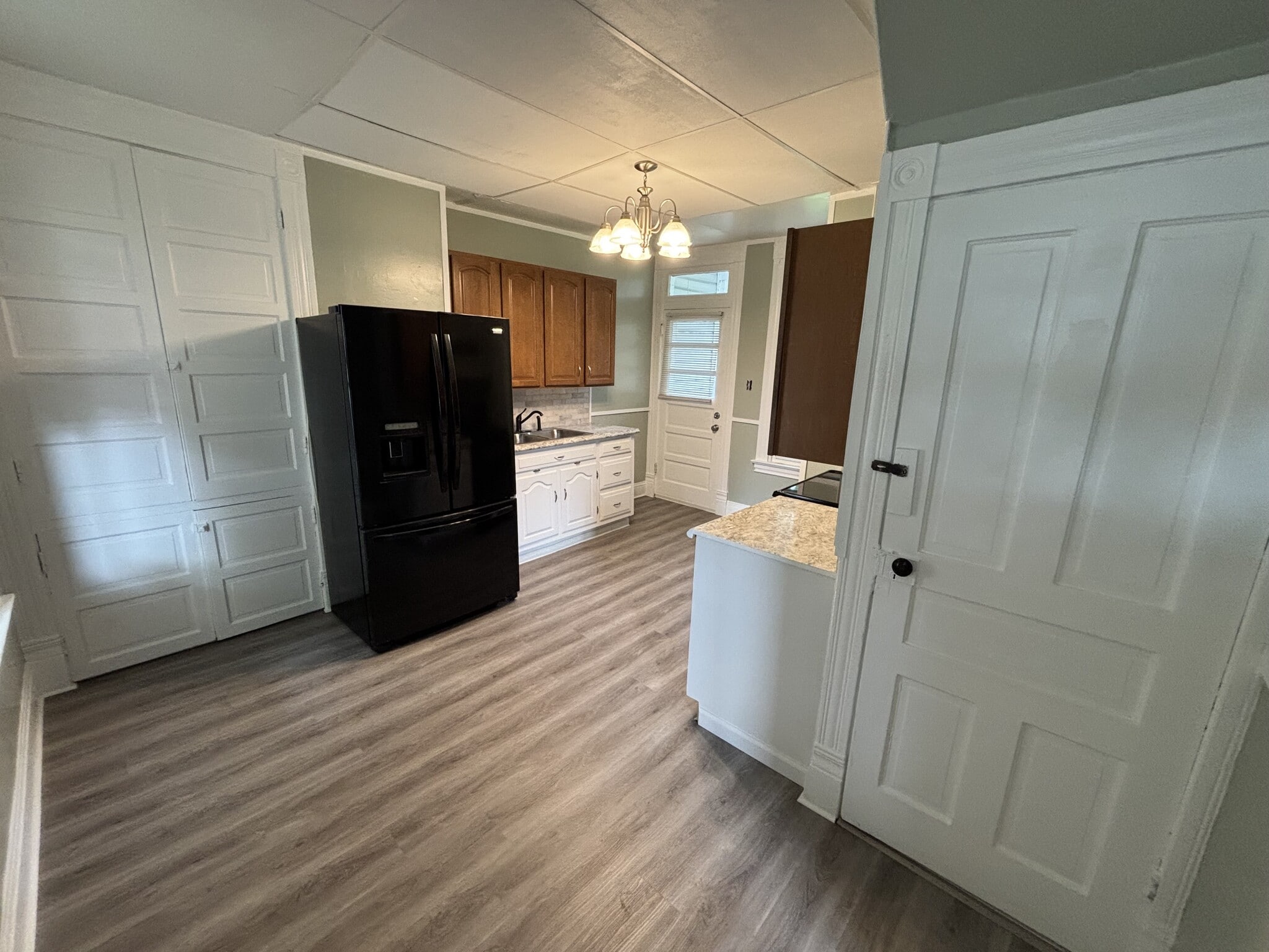 Kitchen - 16 S 2nd St