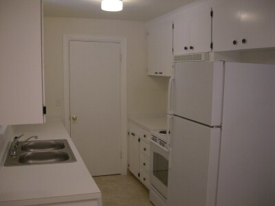 Building Photo - 15220 22nd Ave E