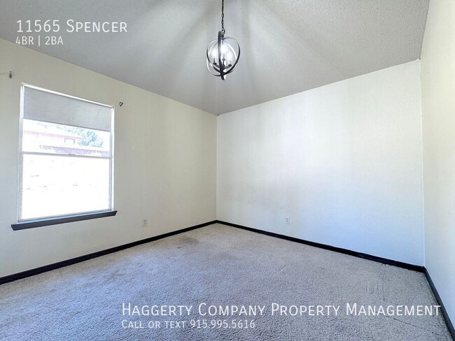 Building Photo - East El Paso 4 bed plus office area with R...