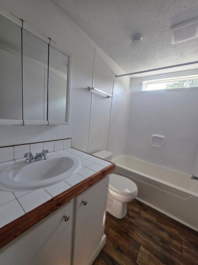 Building Photo - 3135 Calloway Dr