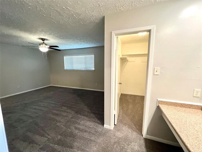 Building Photo - 6502 Bazel Brook Dr