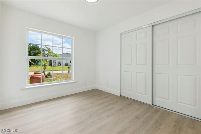 Building Photo - 4700 3rd St W