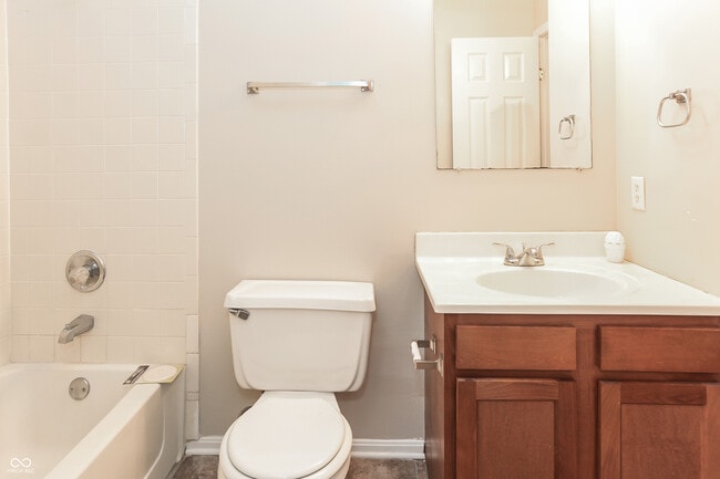 Building Photo - 5248 Telford Ct