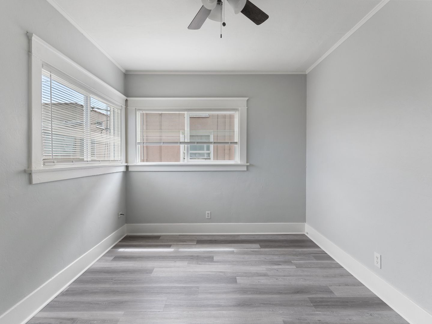 Building Photo - 736 Olive Ave