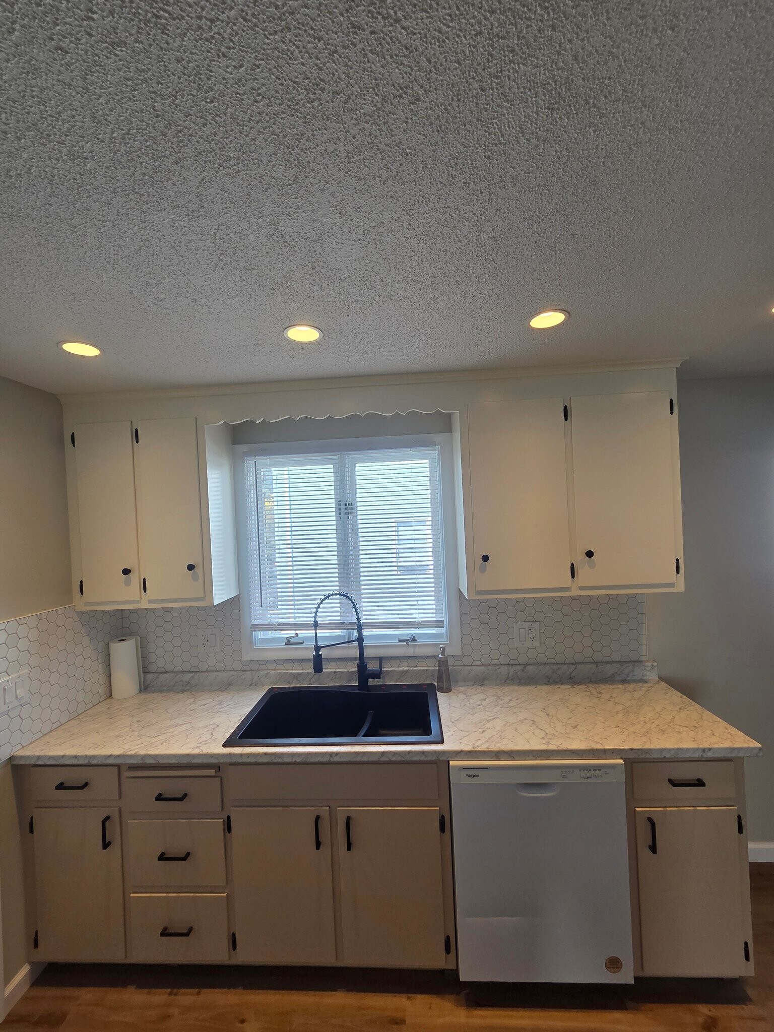 Building Photo - 38 Brown St