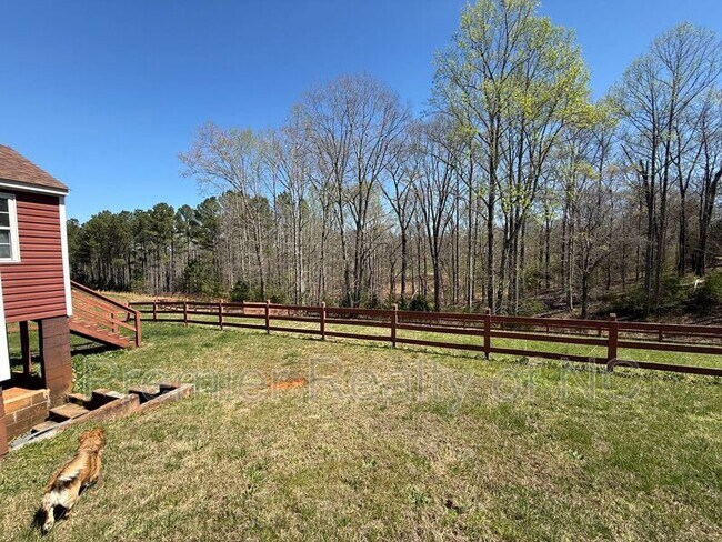 Building Photo - 3427 Old US 421 Hwy E