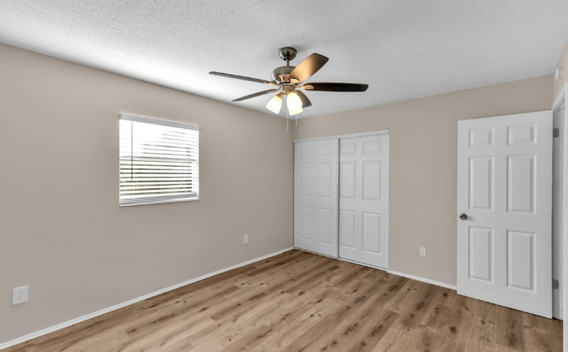 Building Photo - 2009 E Humphrey St