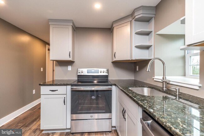 Building Photo - 4844 Old Easton Rd