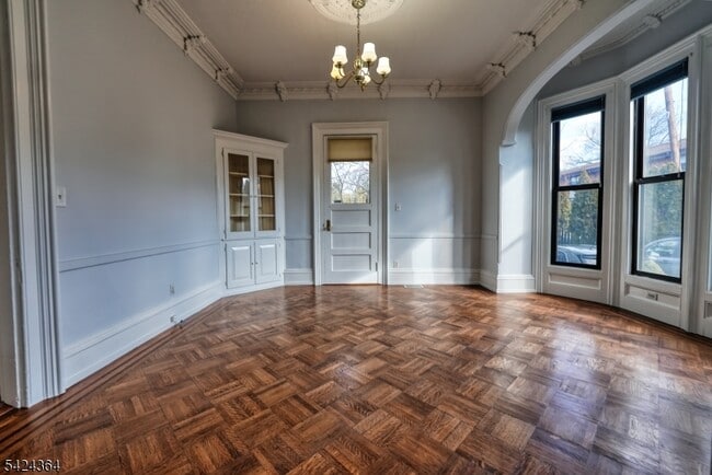 Building Photo - 355 W Milton Ave