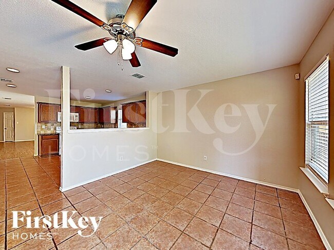 Building Photo - 12640 Shady Cedar Dr