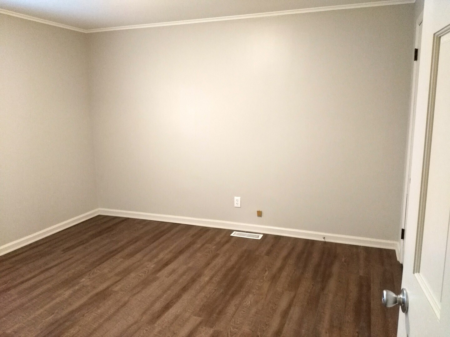 Building Photo - 317 Gilman Ave