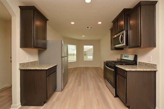 Building Photo - 22426 Kennons Way