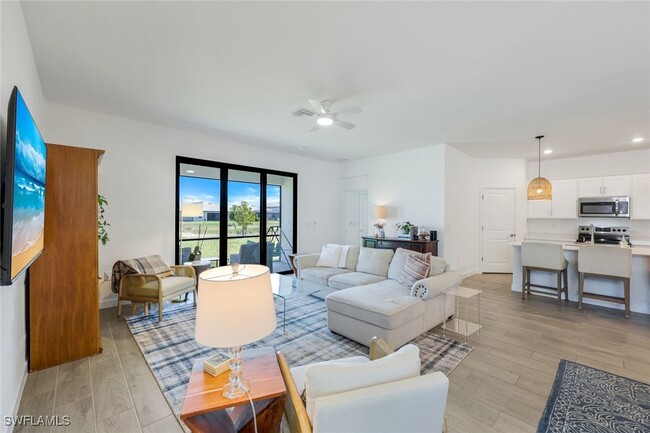 Building Photo - 13842 Hunter Oak Dr