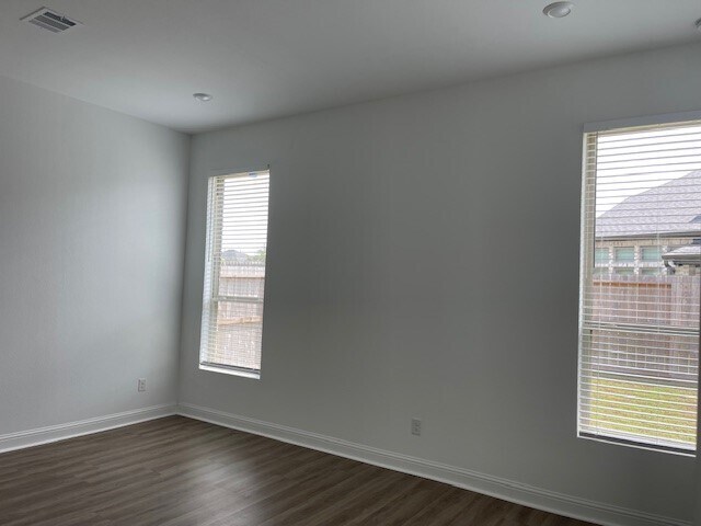 Building Photo - 4823 Avon Ridge Way