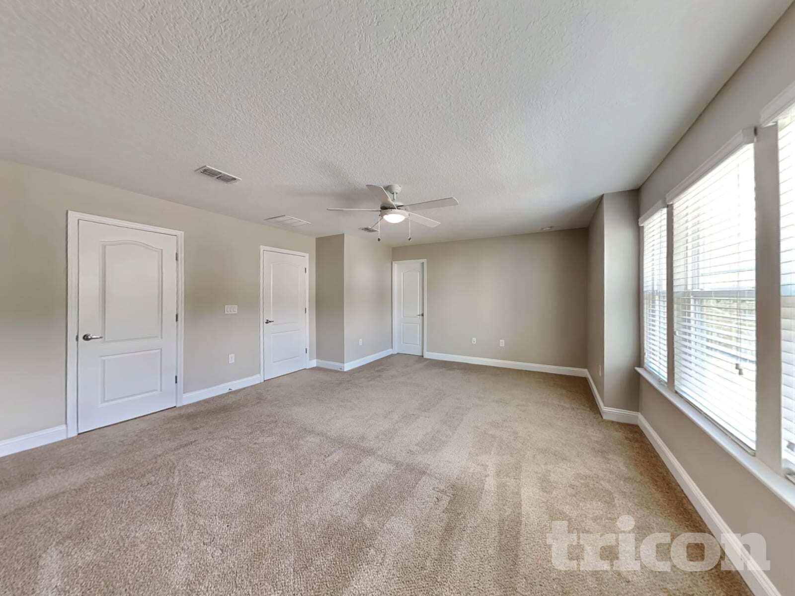 Building Photo - 195 Silver Creek Pl