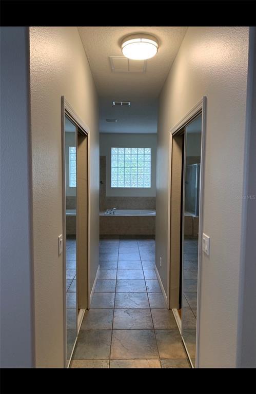 Building Photo - 761 Broadoak Loop