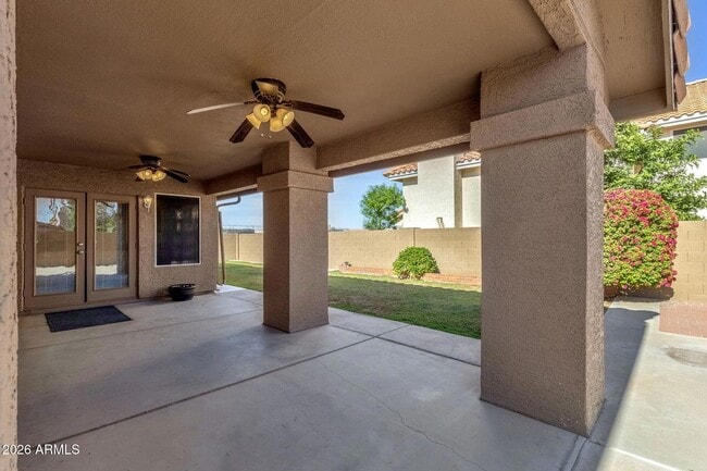 Building Photo - 16847 S 29th Way