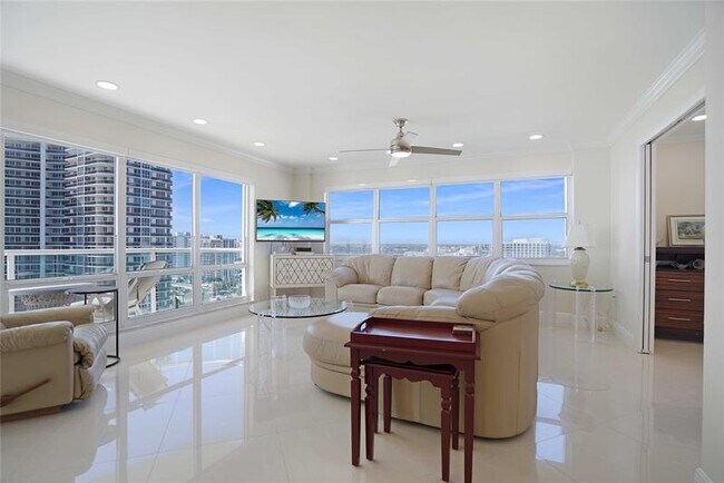 Building Photo - 3400 Galt Ocean Dr