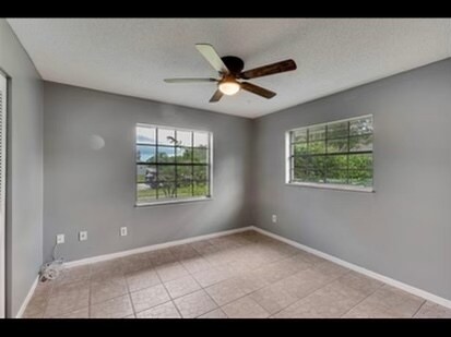 Building Photo - 2492 Sable Ave