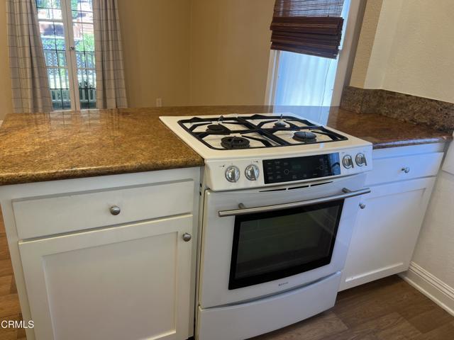 Building Photo - 5118 Granada St