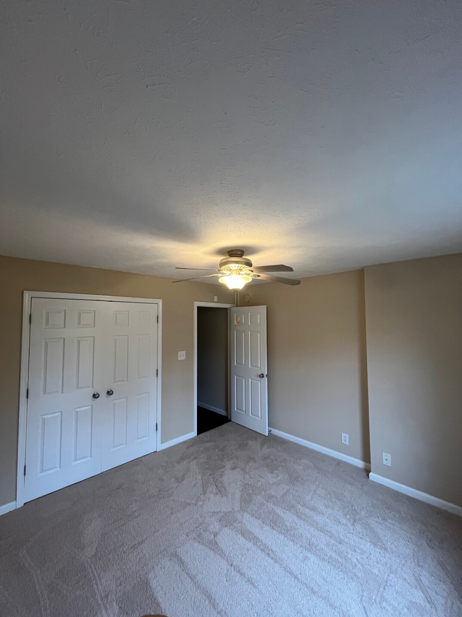 Building Photo - 782 Fire Break Dr