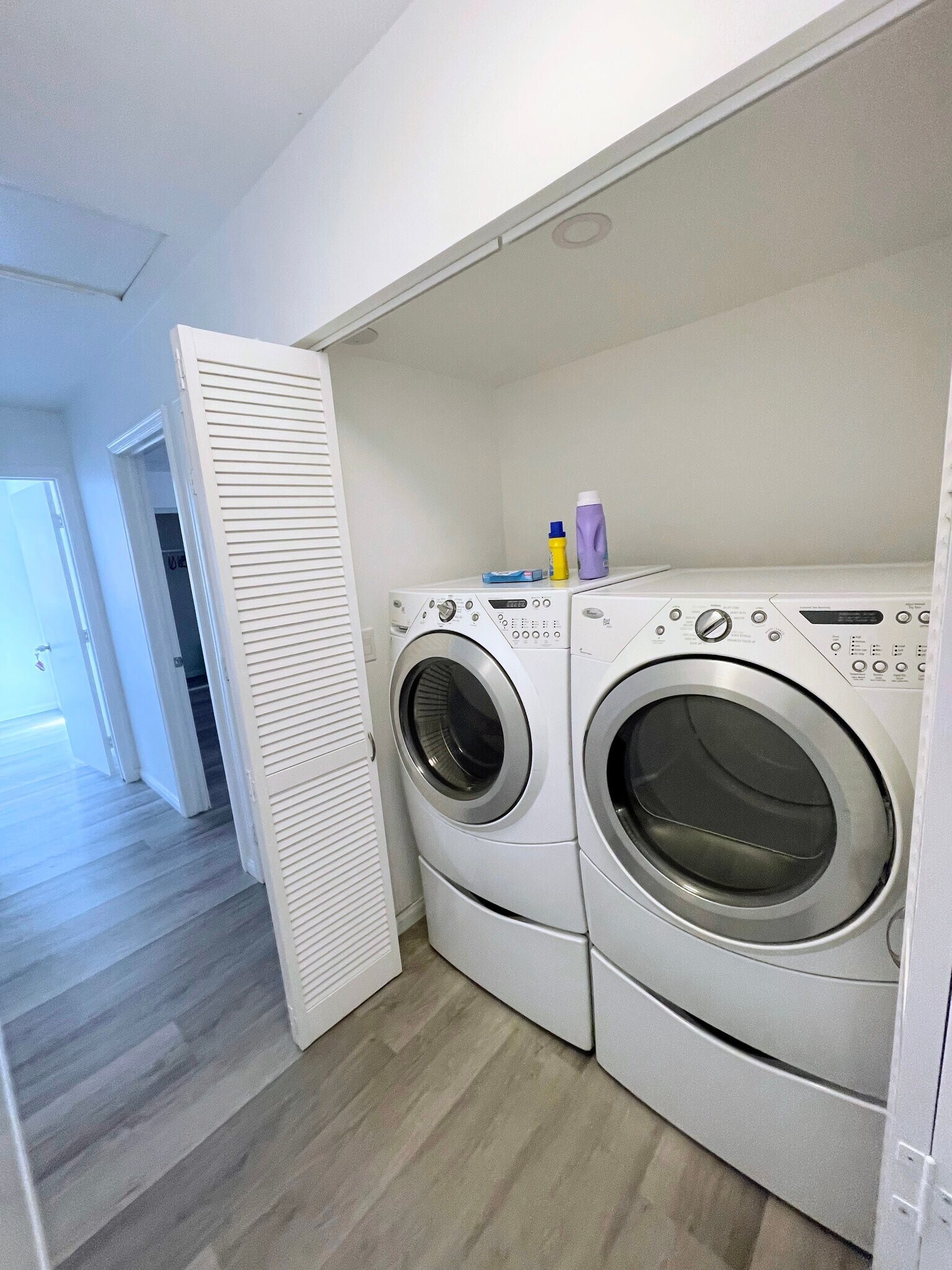 Building Photo - 3019 Brentwood Ave