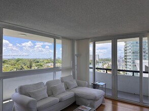 Building Photo - 3200 Collins Ave