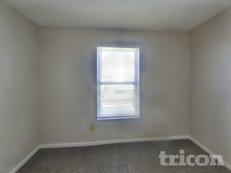 Building Photo - 1770 Elijah Blue Dr