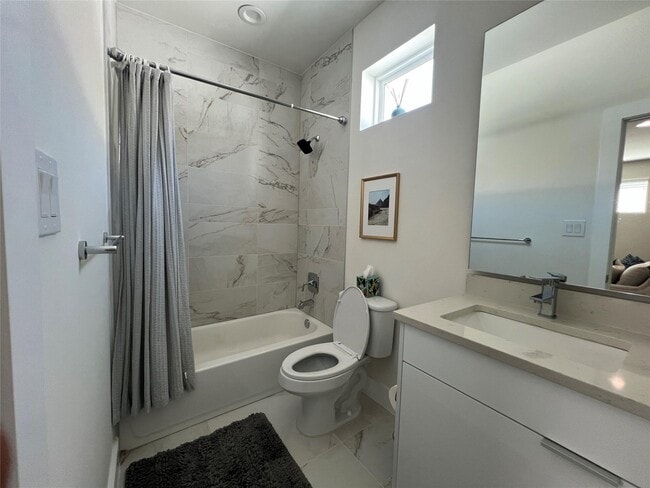 Building Photo - 2223 Padron Pl