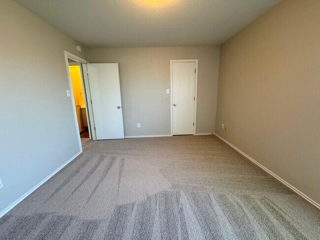 Building Photo - 119 Peppergrass Cove