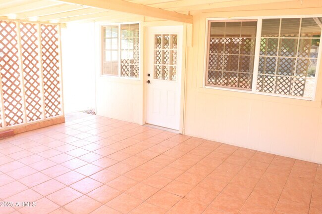 Building Photo - 3424 Snead Dr