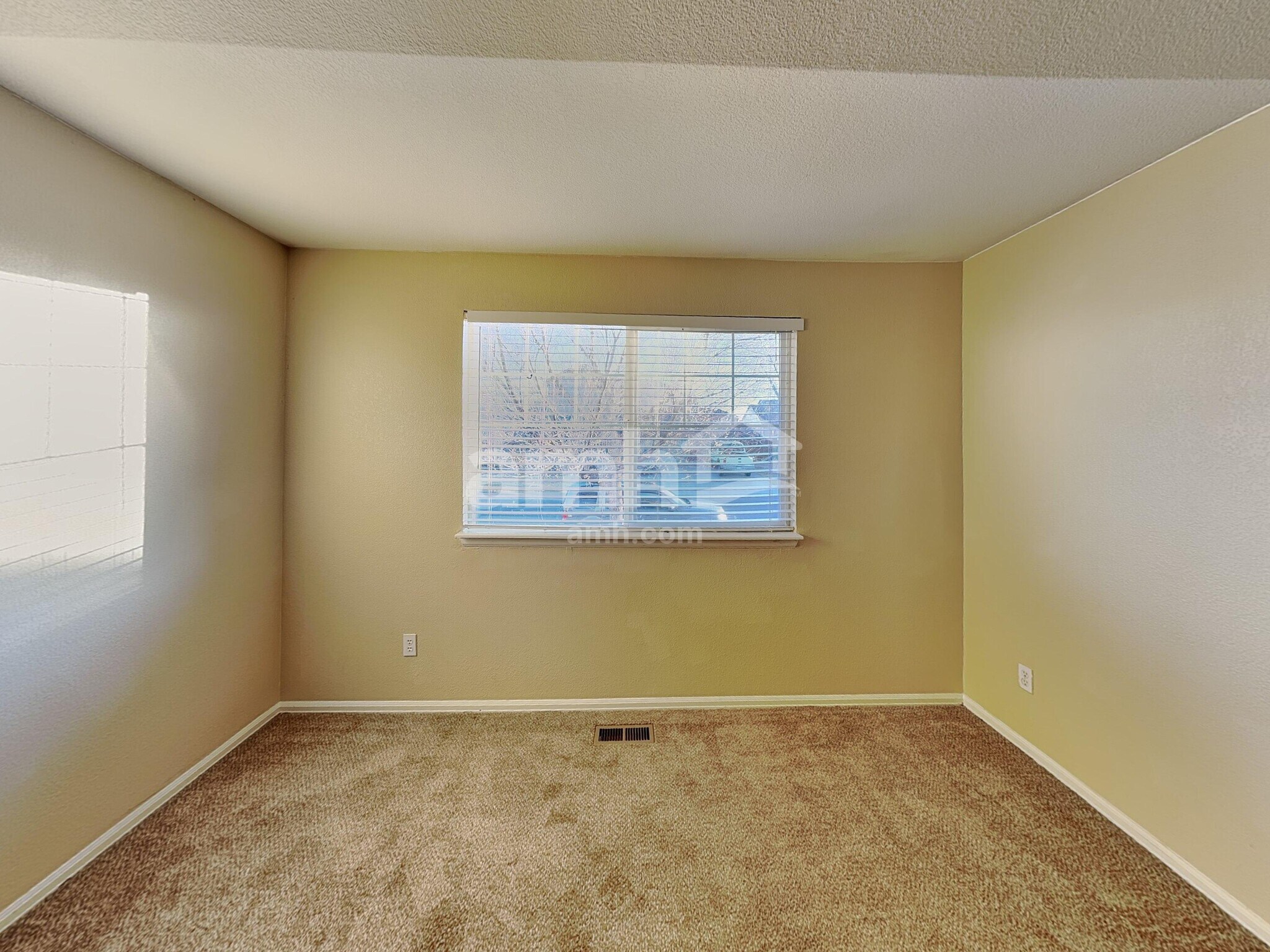 Building Photo - 6719 E 129th Pl