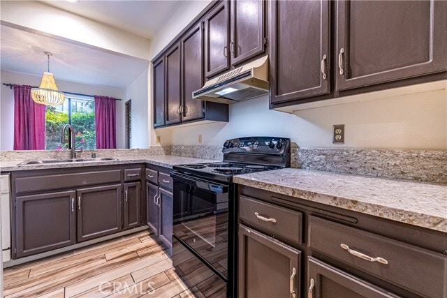 Building Photo - 5744 E Creekside Ave