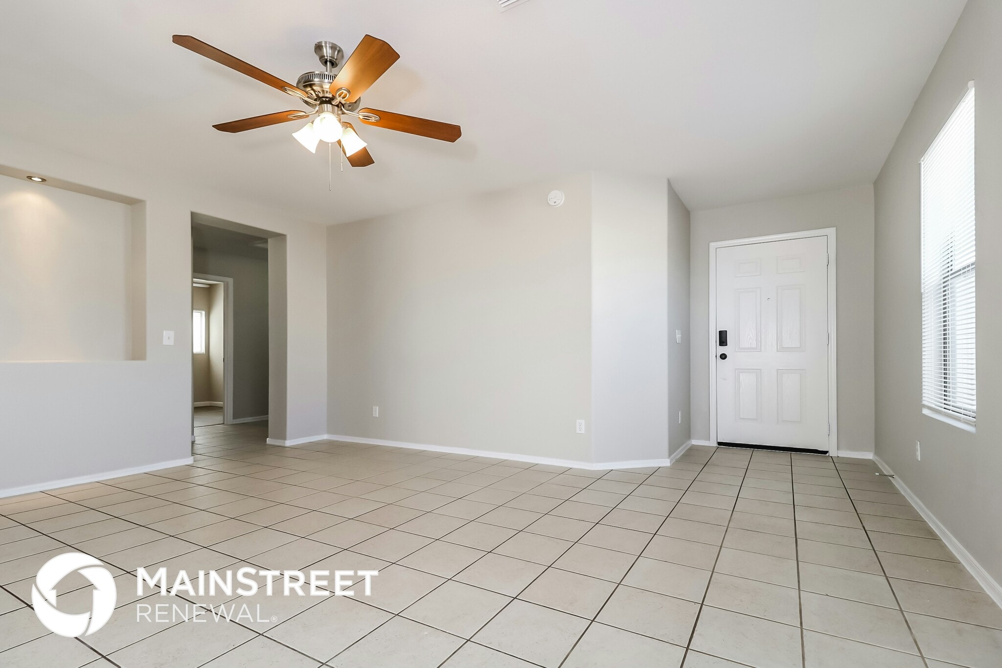 Building Photo - 12519 N Pablo St