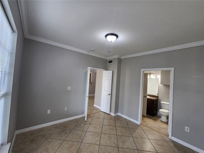 Building Photo - 5550 Pga Blvd